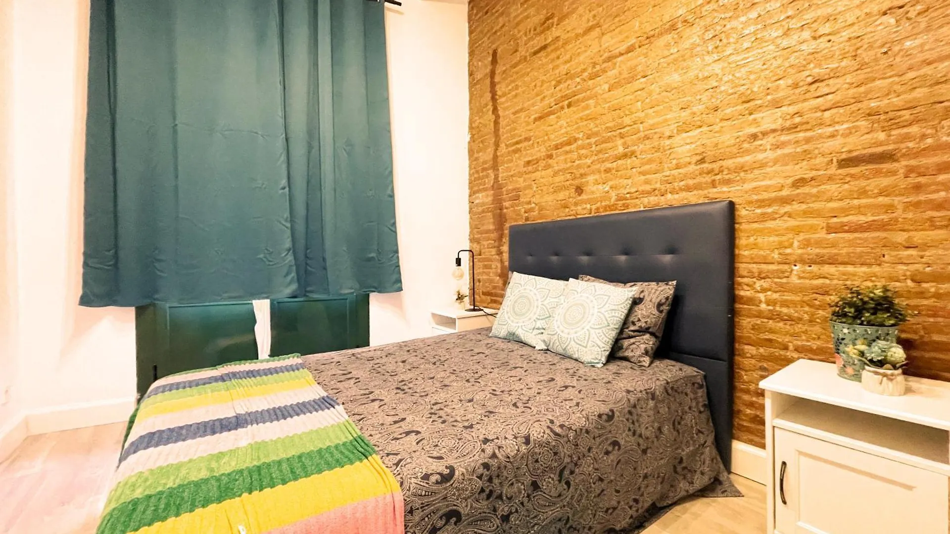 Bcn Private Rooms - City Center Jc Barcelona